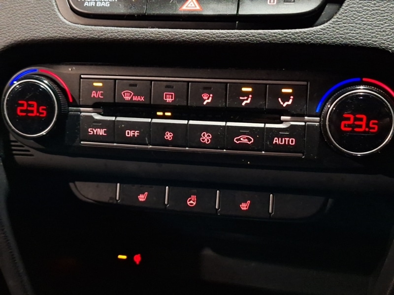 Used Kia XCeed 2023 for sale - 76741683: Photo 16