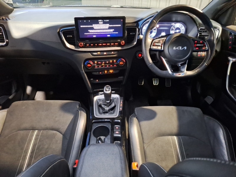 Used Kia XCeed 2023 for sale - 76741683: Photo 2