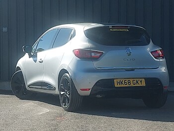 Used Renault Clio 2019 for sale - 78374429: Photo