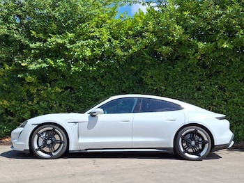 Used Porsche Taycan 2020 for sale - 79382675: Photo