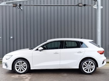 Used Audi A3 2021 for sale - 77234901: Photo