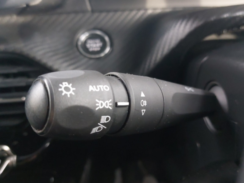 Used Peugeot 2008 2022 for sale - 77548786: Photo 19