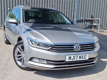 Used Volkswagen Passat 2017 for sale - 78735537: Photo