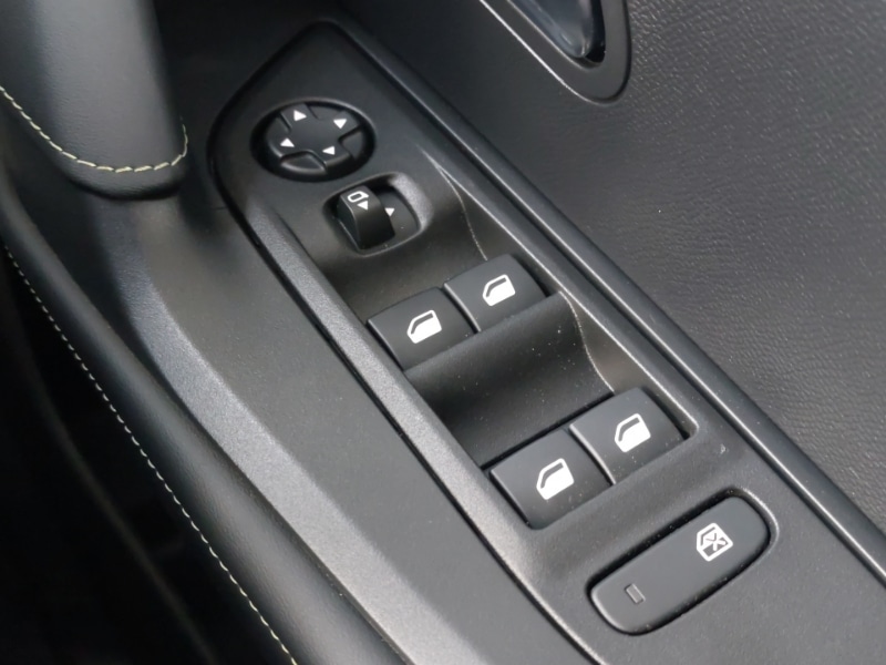 Used Peugeot 2008 2025 for sale - 78099065: Photo 16