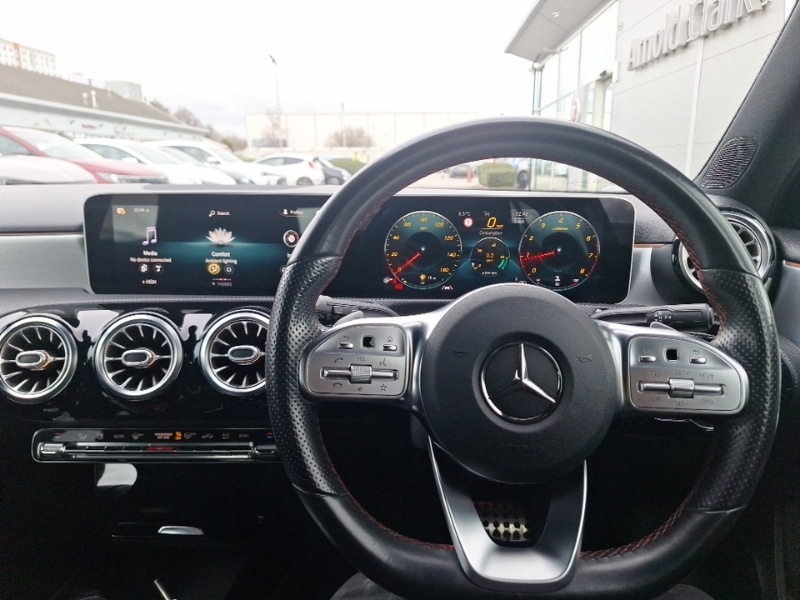 Used Mercedes-Benz A-Class 2018 for sale - 77448456: Photo 2