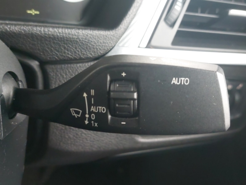 Used BMW 3 Series 2018 for sale - 77543895: Photo 19