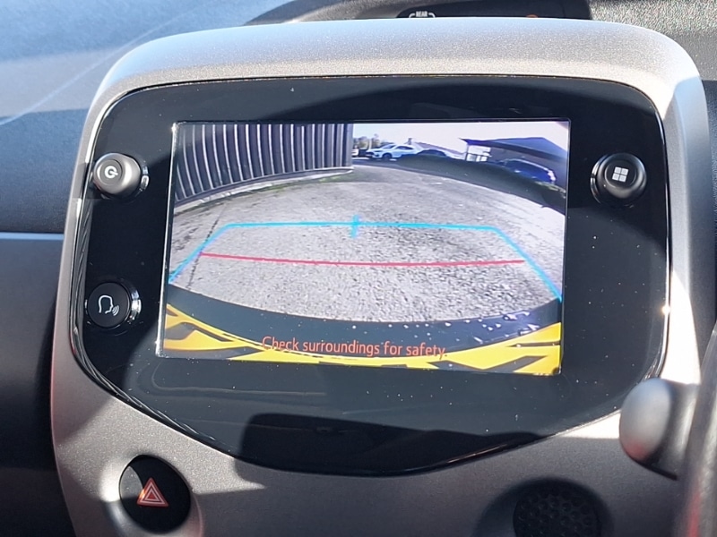 Used Toyota AYGO 2021 for sale - 76566802: Photo 18