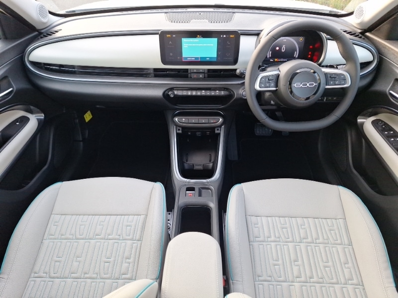 Used Fiat 600 2025 for sale - 76427551: Photo 2