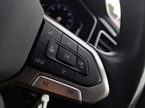 Used Volkswagen T-Roc 2023 for sale - 75663829: Photo 19