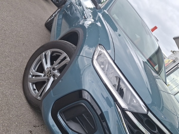 Used Volkswagen T-Roc 2023 for sale - 75663829: Photo 9