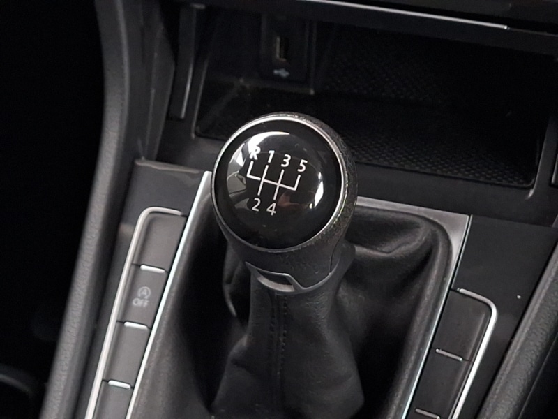 Used Volkswagen Golf 2017 for sale - 76543522: Photo 15