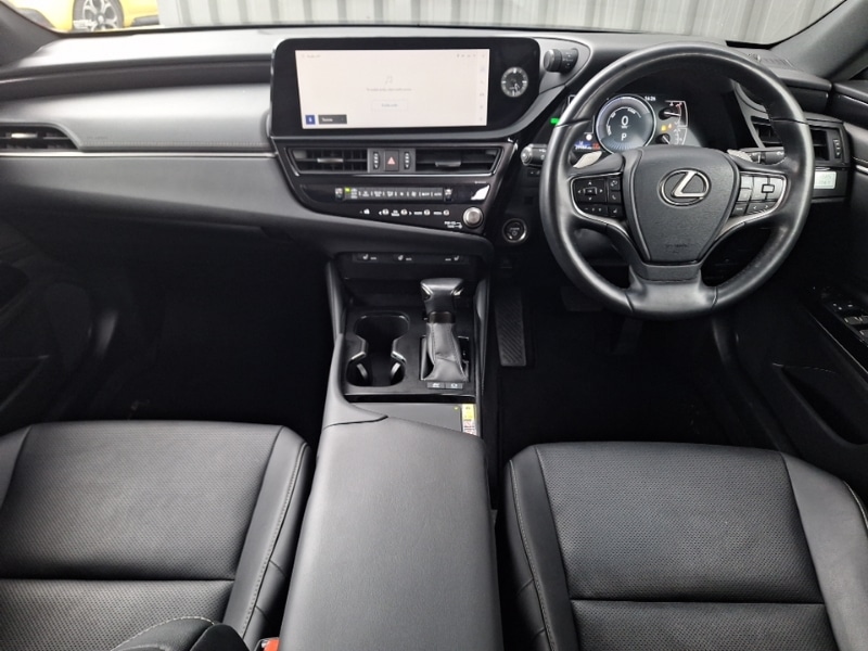 Used Lexus ES 2023 for sale - 76054132: Photo 2