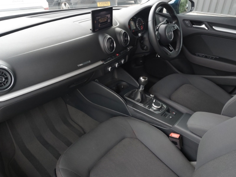 Used Audi A3 2019 for sale - 77815945: Photo 5