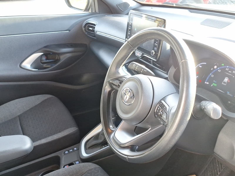 Used Toyota Yaris Cross 2022 for sale - 76963825: Photo 11