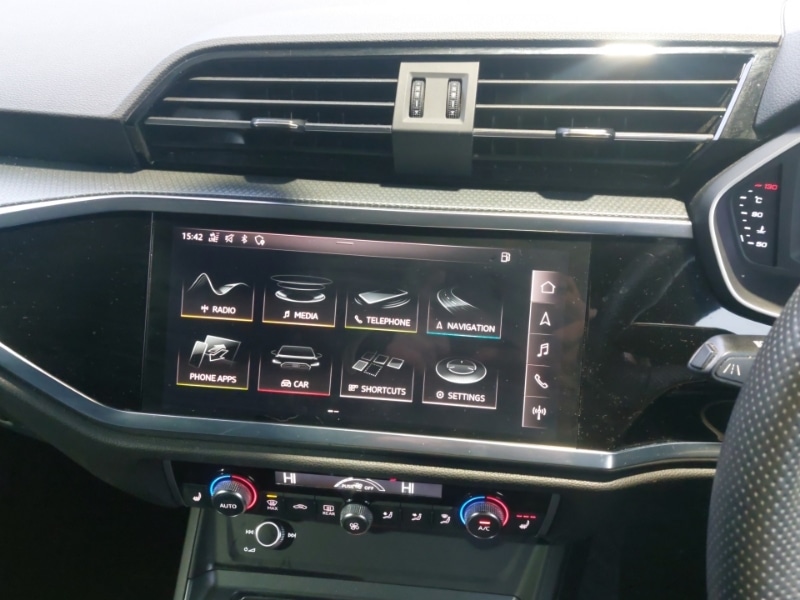 Used Audi Q3 2019 for sale - 77379898: Photo 12