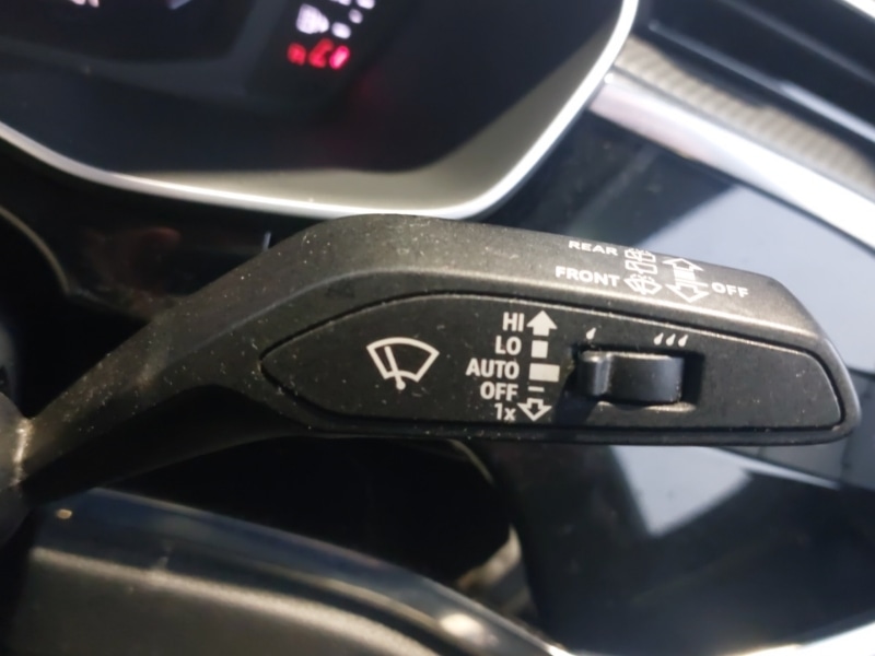 Used Audi Q3 2019 for sale - 77379898: Photo 19