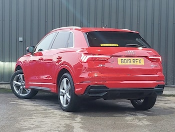 Used Audi Q3 2019 for sale - 77379898: Photo