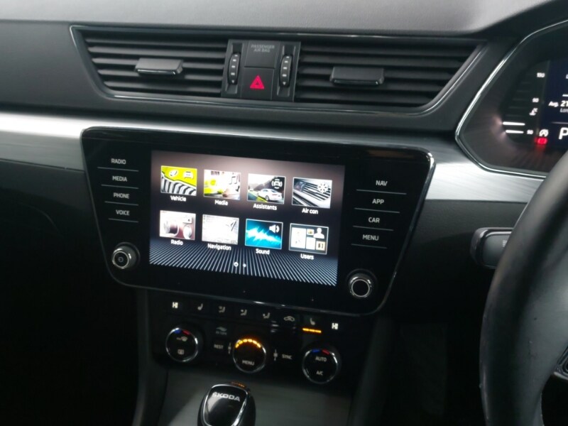 Used Skoda Superb 2023 for sale - 77623076: Photo 12