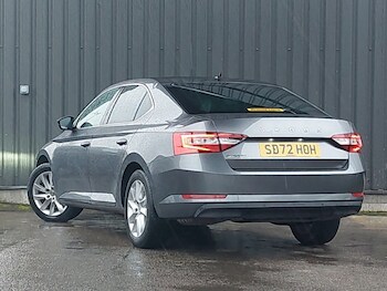 Used Skoda Superb 2023 for sale - 77623076: Photo