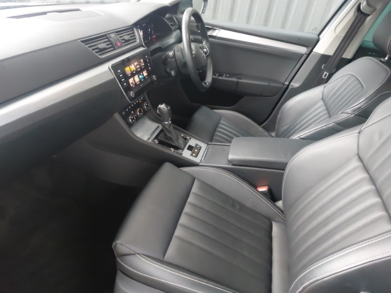 Used Skoda Superb 2023 for sale - 77623076: Photo 5