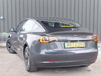 Used Tesla Model 3 2023 for sale - 76244313: Photo 3