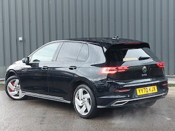 Used Volkswagen Golf 2020 for sale - 77329625: Photo