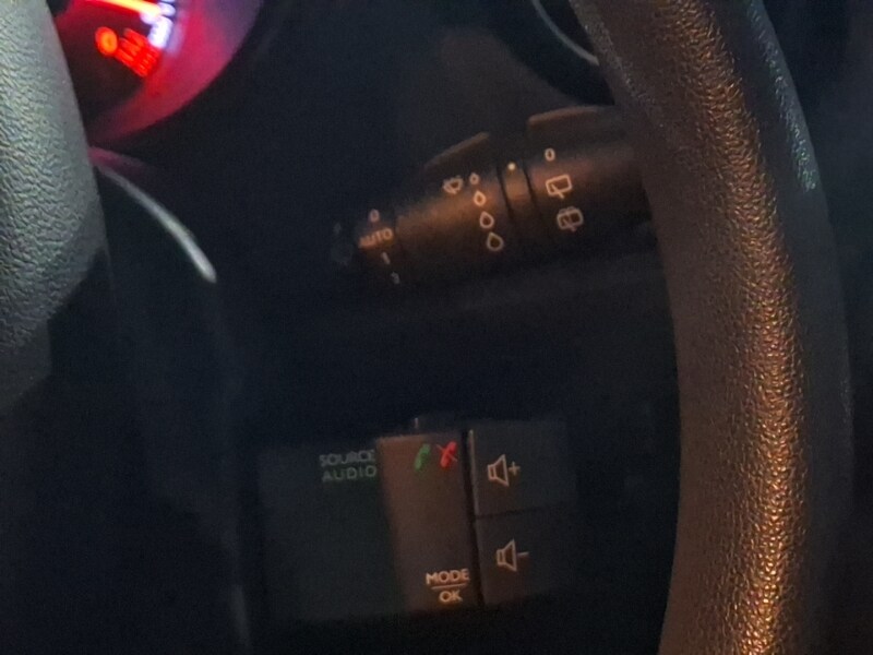 Used Renault Captur 2019 for sale - 76699919: Photo 17