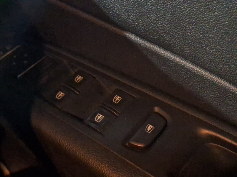 Used Renault Captur 2019 for sale - 76699919: Photo 18