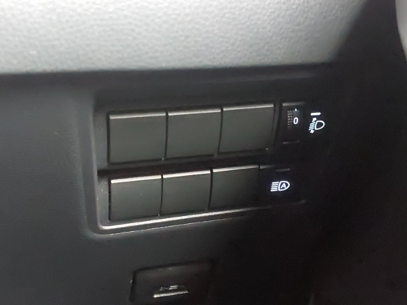 Used Toyota Yaris 2022 for sale - 77623084: Photo 17