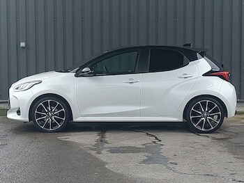 Used Toyota Yaris 2022 for sale - 77623084: Photo