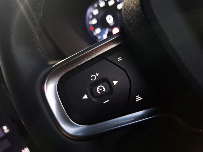 Used Volvo XC40 2022 for sale - 76699950: Photo 14