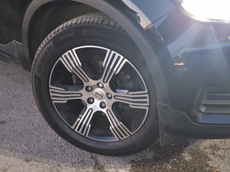 Used Volvo XC40 2022 for sale - 76699950: Photo 9