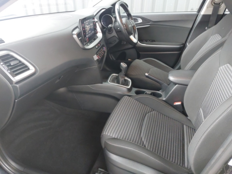 Used Kia XCeed 2022 for sale - 77141118: Photo 5