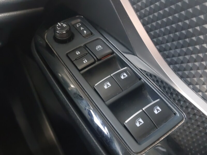 Used Toyota C-HR 2019 for sale - 77790521: Photo 16