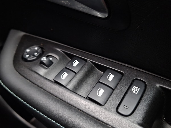 Used Peugeot 208 2020 for sale - 76213505: Photo 14