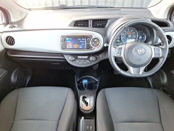 Used Toyota Yaris 2013 for sale - 78976868: Photo