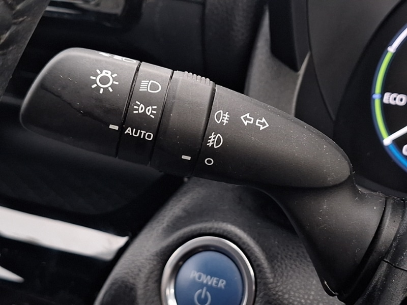 Used Toyota Yaris Cross 2023 for sale - 76619247: Photo 15