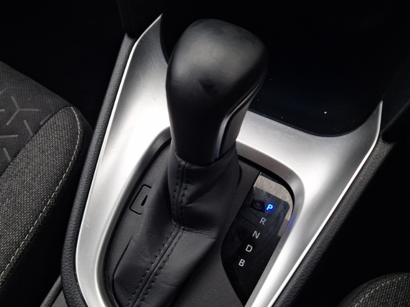 Used Toyota Yaris Cross 2023 for sale - 76619247: Photo 17