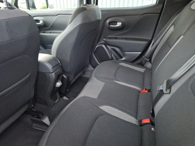 Used Jeep Renegade 2023 for sale - 77150038: Photo 6