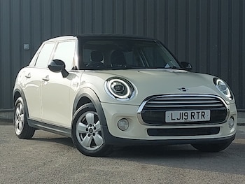 Used MINI Hatch 2019 for sale - 78580047: Photo