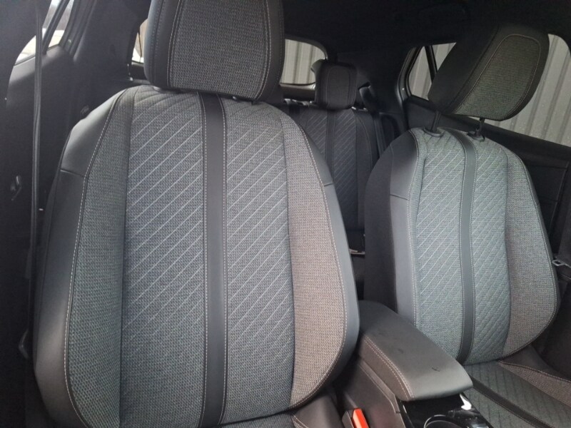 Used Peugeot 2008 2024 for sale - 77035182: Photo 13