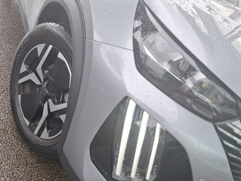 Used Peugeot 2008 2024 for sale - 76166111: Photo 9