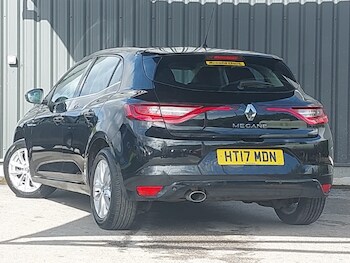 Used Renault Megane 2017 for sale - 78253355: Photo