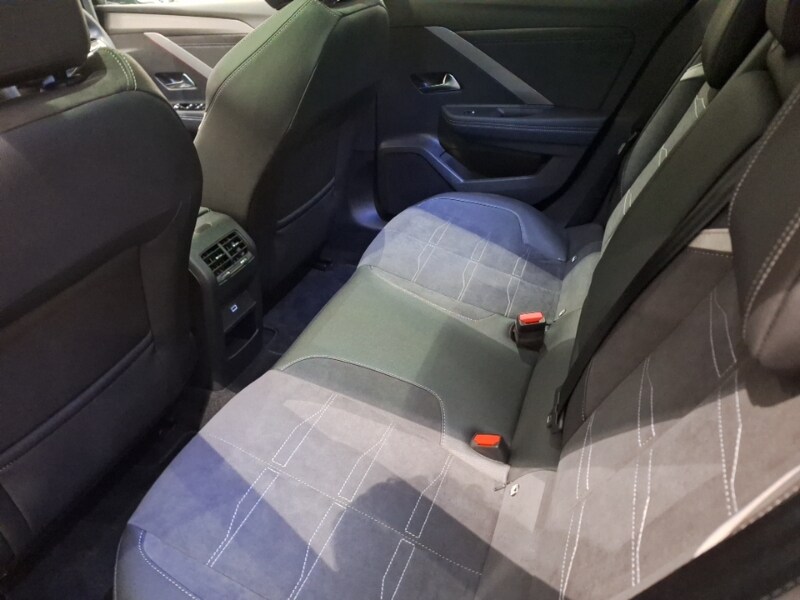 Used Vauxhall Astra 2024 for sale - 77208885: Photo 6