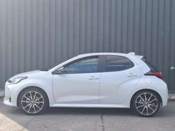 Used Toyota Yaris 2023 for sale - 74595397: Photo