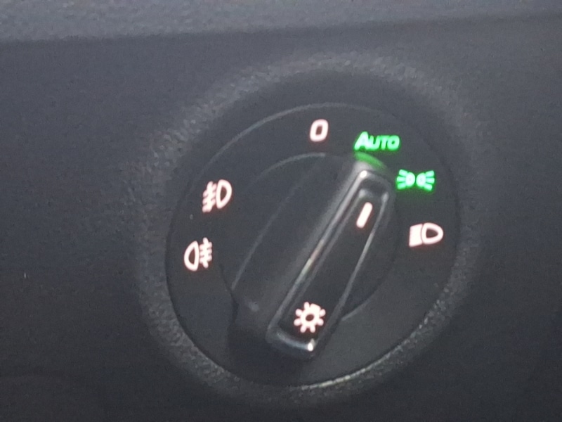 Used Skoda Karoq 2020 for sale - 76511643: Photo 17