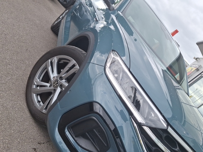 Used Volkswagen T-Roc 2023 for sale - 76630647: Photo 9