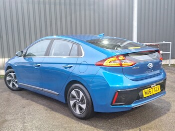 Used Hyundai IONIQ 2017 for sale - 77299761: Photo