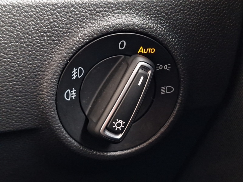 Used Volkswagen T-Roc 2021 for sale - 77969138: Photo 14