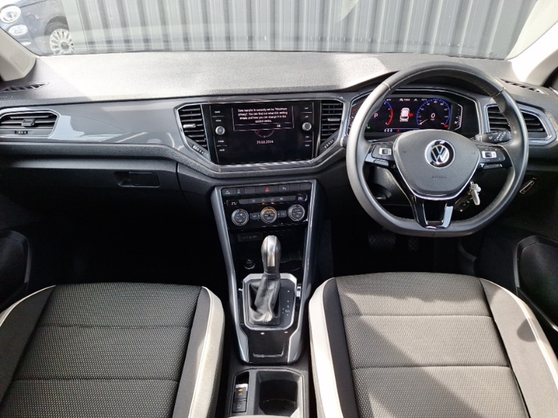 Used Volkswagen T-Roc 2021 for sale - 77969138: Photo 2